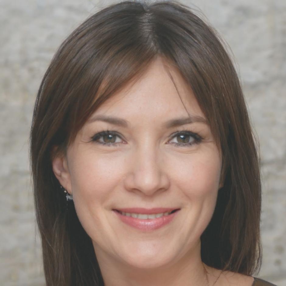 Ritratto professionale di Elena Rossini